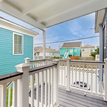 Villa Galveston Getaway